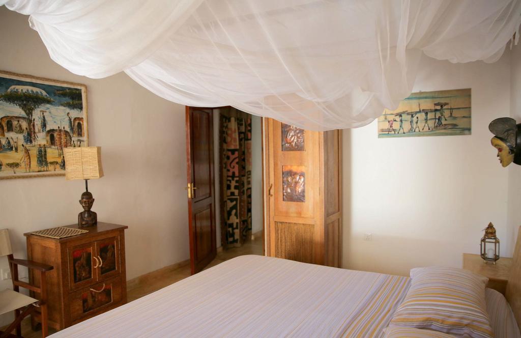 Zawadi Residence Ватаму Номер фото